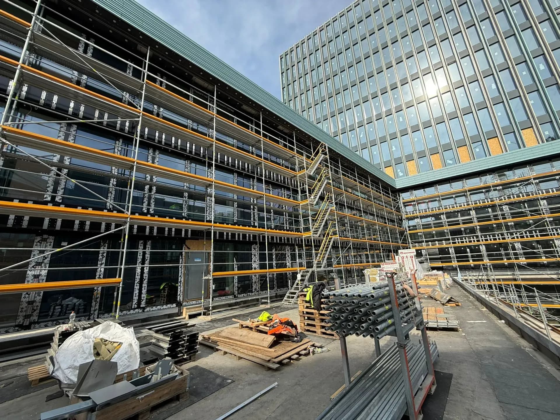 ADMINISTRATIVE BUILDING – MUNICH - hlavná fotka