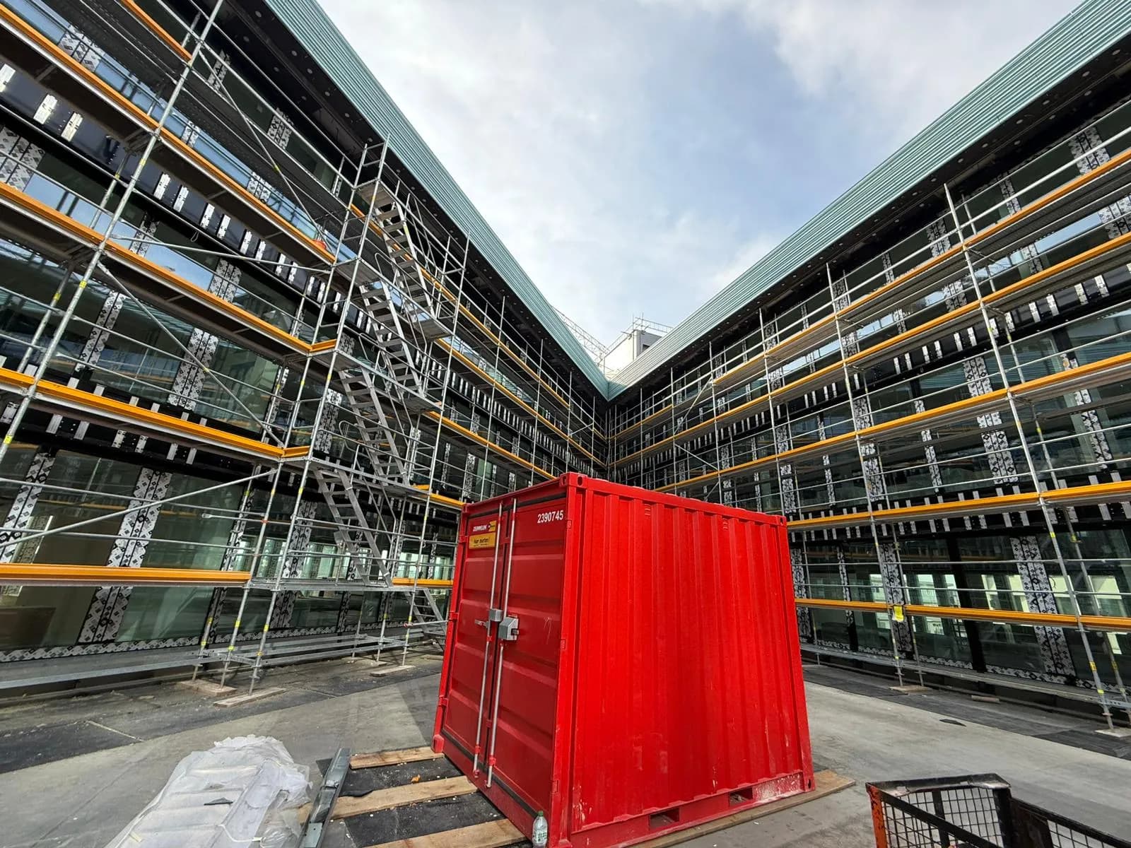 VERWALTUNGSGEBÄUDE – MÜNCHEN - mnichov-1_04 3